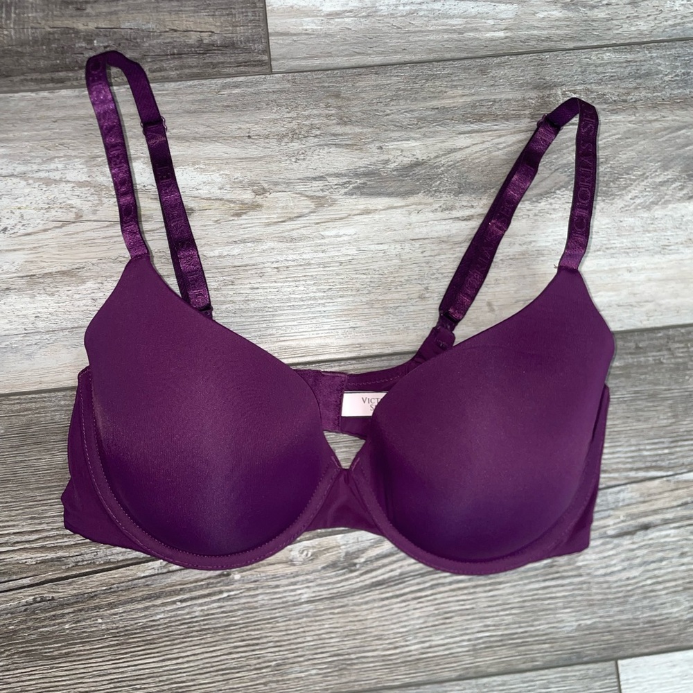 Victoria’s Secret Bra 34D